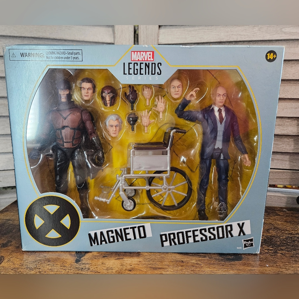 Marvel Legends X-Men - Magneto and Professor X 6" figure 2-pack NEW